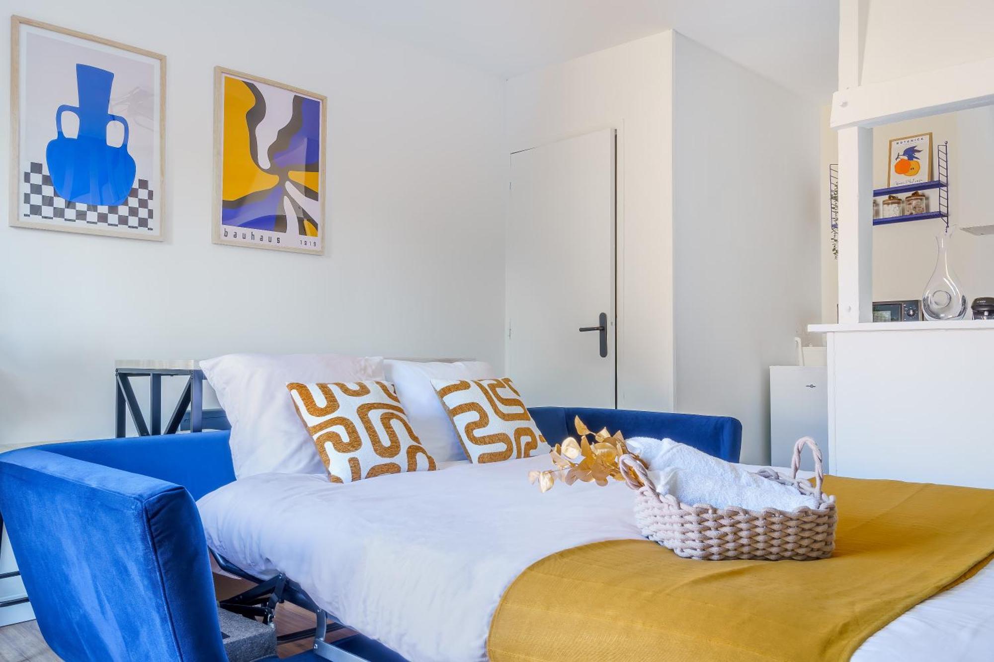 Maisonnette Bleu Horizon Avec Jardin - 2Min Gare - Serenito Homes Saint-Just-en-Chaussee 외부 사진