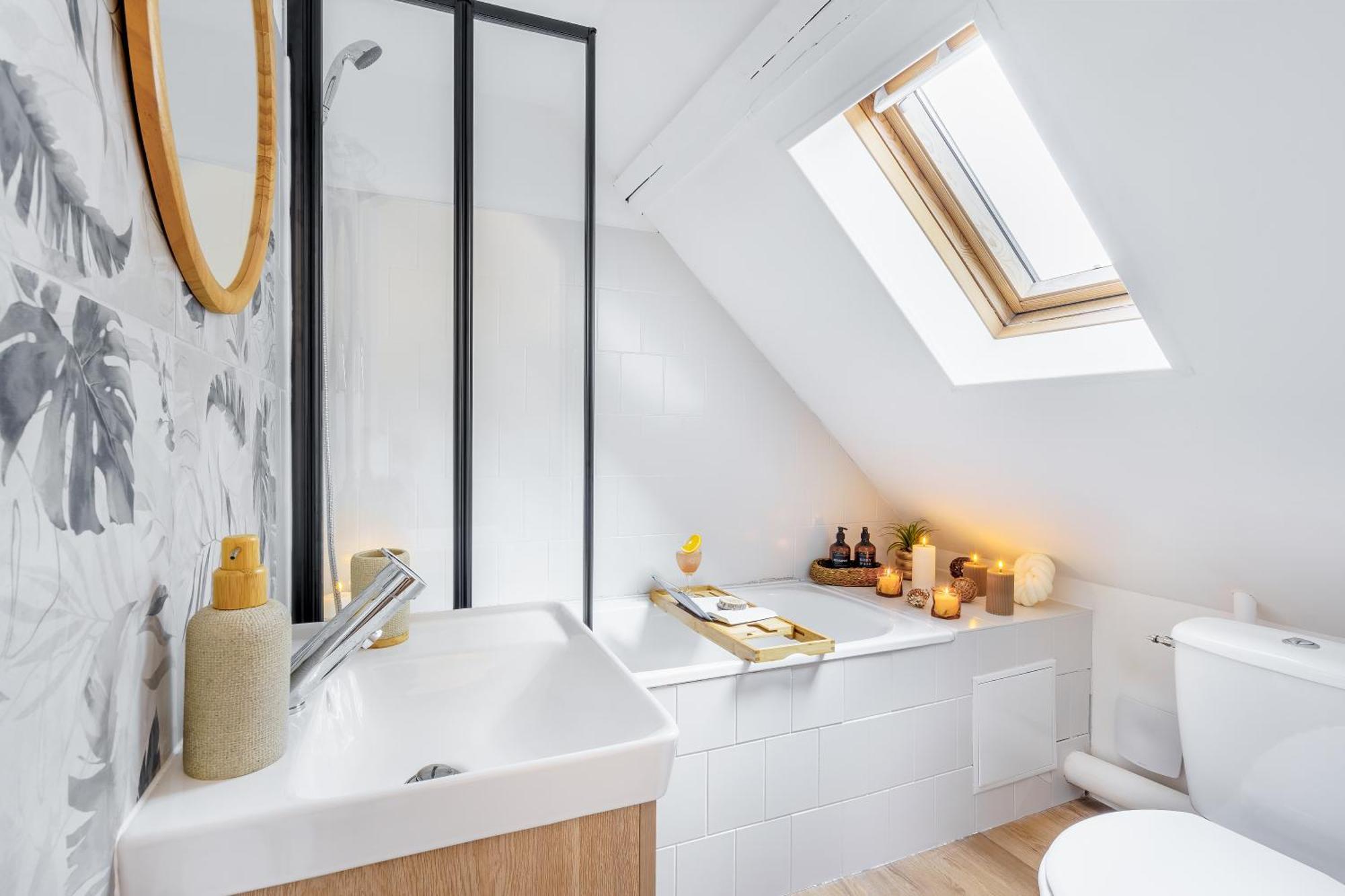 Maisonnette Bleu Horizon Avec Jardin - 2Min Gare - Serenito Homes Saint-Just-en-Chaussee 외부 사진