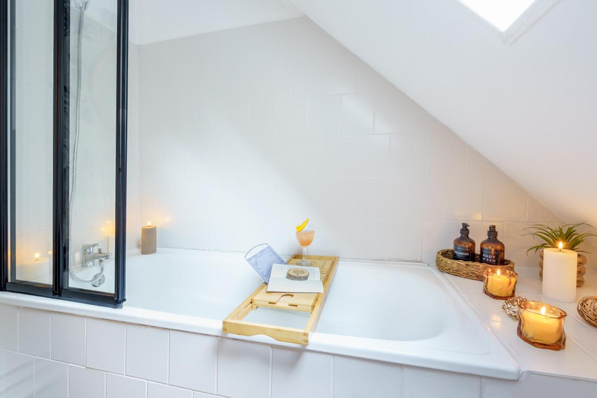 Maisonnette Bleu Horizon Avec Jardin - 2Min Gare - Serenito Homes Saint-Just-en-Chaussee 외부 사진