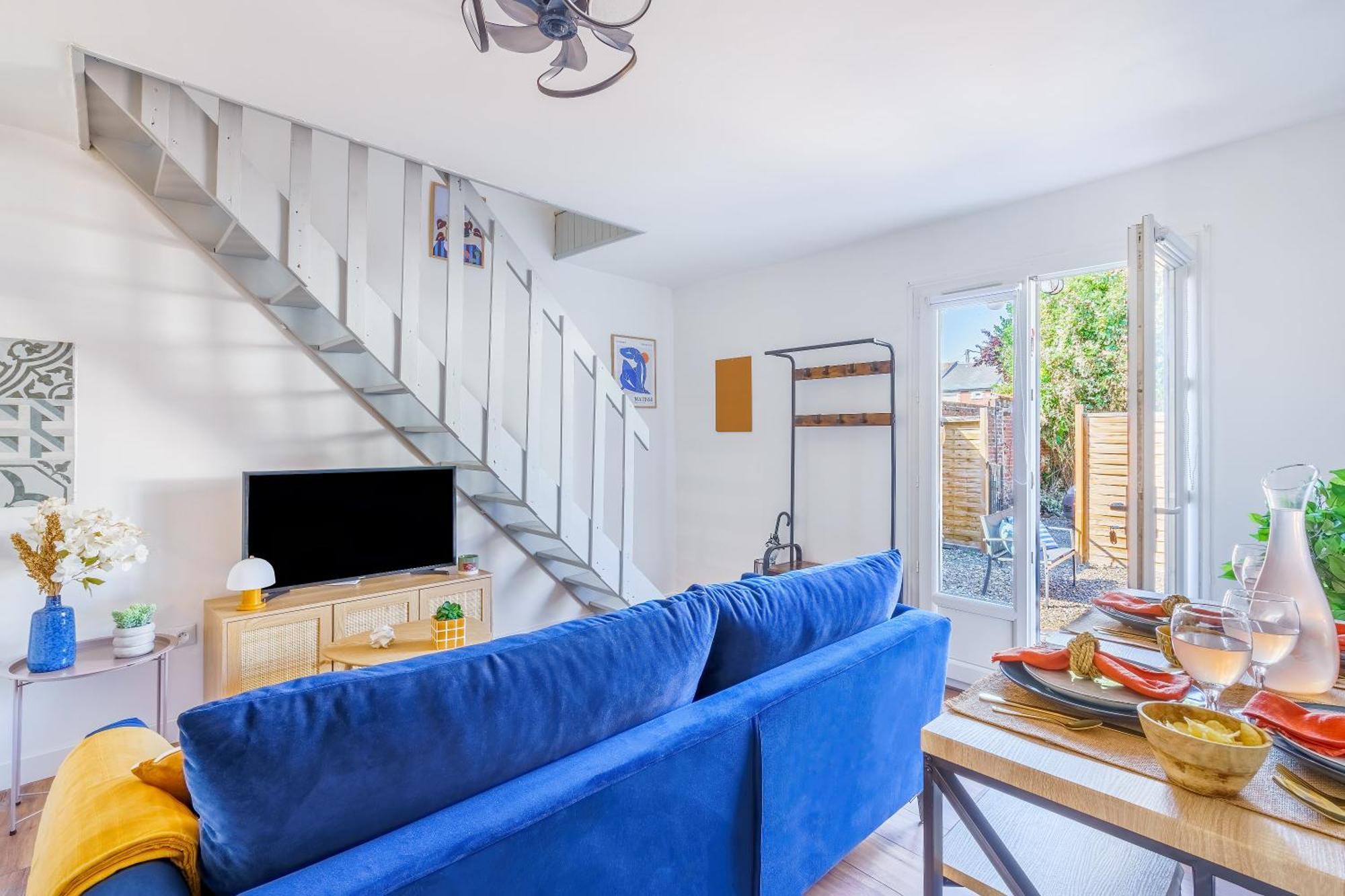 Maisonnette Bleu Horizon Avec Jardin - 2Min Gare - Serenito Homes Saint-Just-en-Chaussee 외부 사진