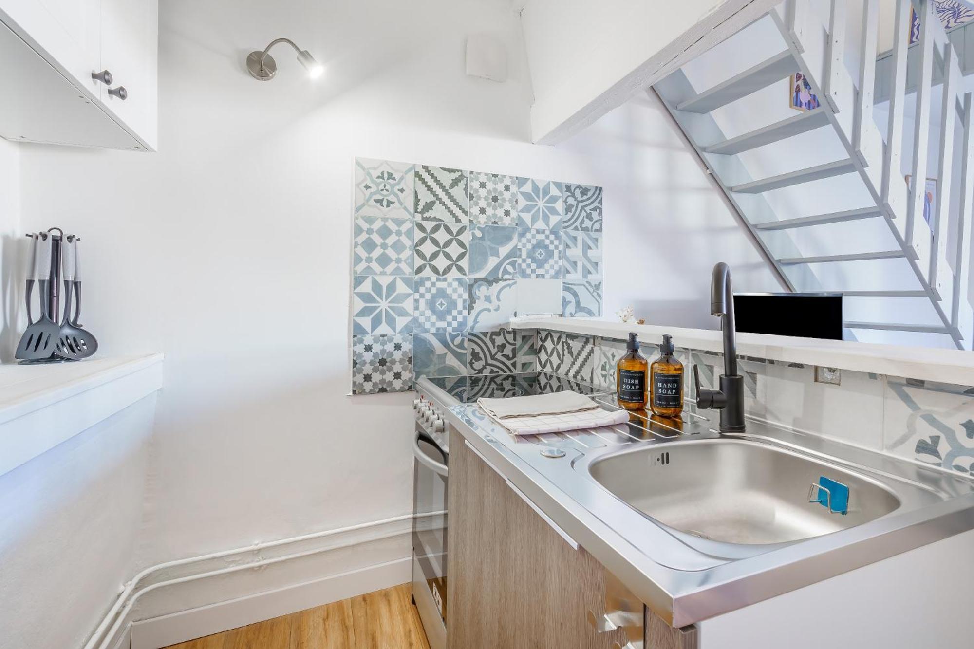 Maisonnette Bleu Horizon Avec Jardin - 2Min Gare - Serenito Homes Saint-Just-en-Chaussee 외부 사진